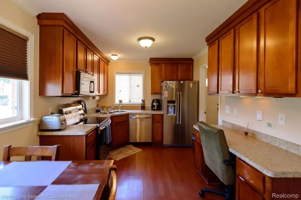 35748 Rolf Street Westland City MI 48186