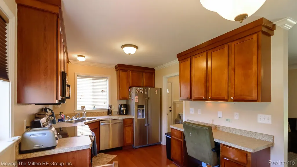 35748 Rolf Street Westland City MI 48186