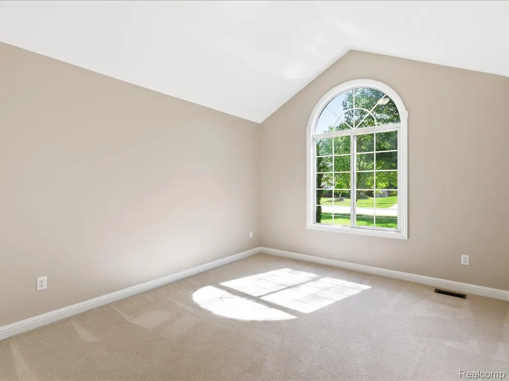 3422 Woodfield Boulevard China Township MI 48054