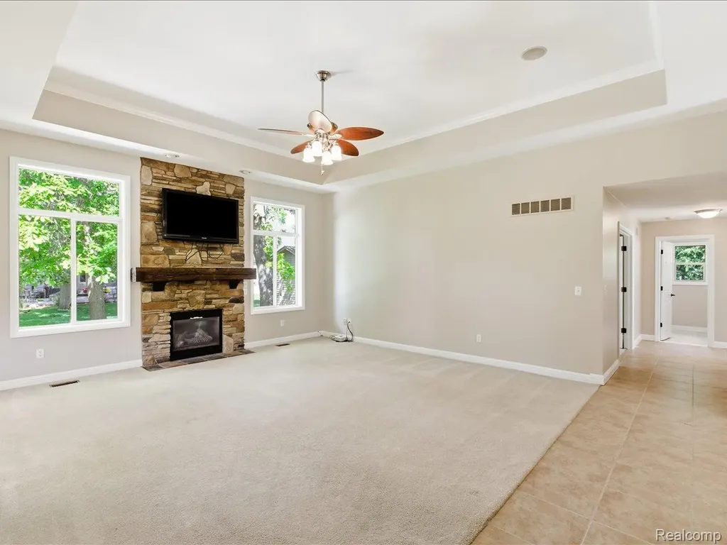 3422 Woodfield Boulevard China Township MI 48054