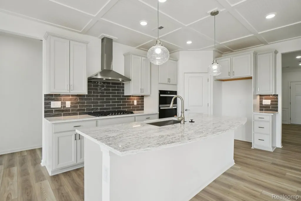 49877 Kent Court Canton Charter Township MI 48188