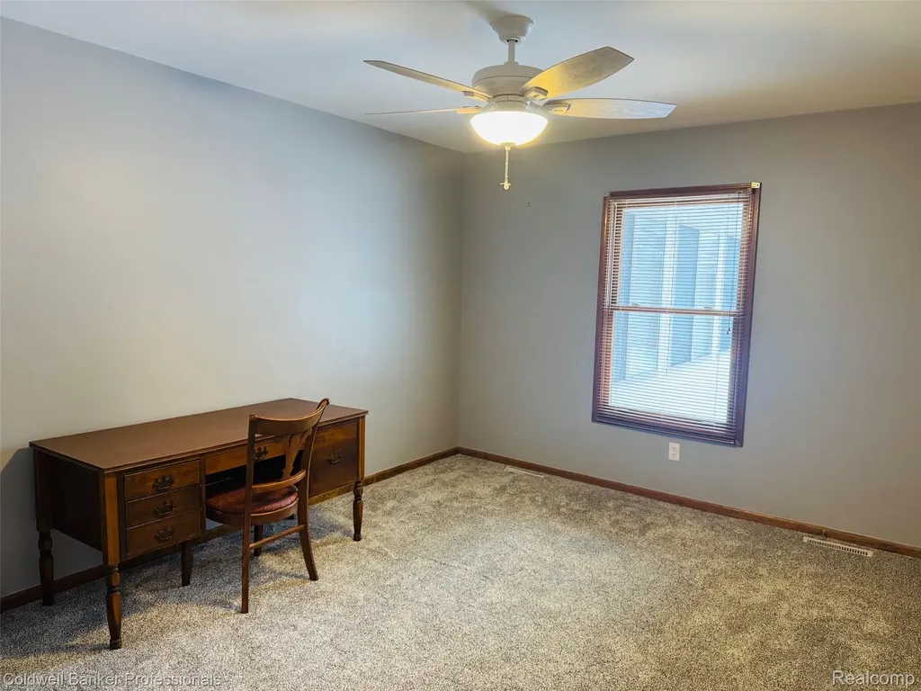 412 Rosette Street Holly Village MI 48442