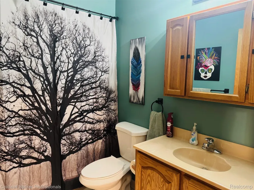 412 Rosette Street Holly Village MI 48442
