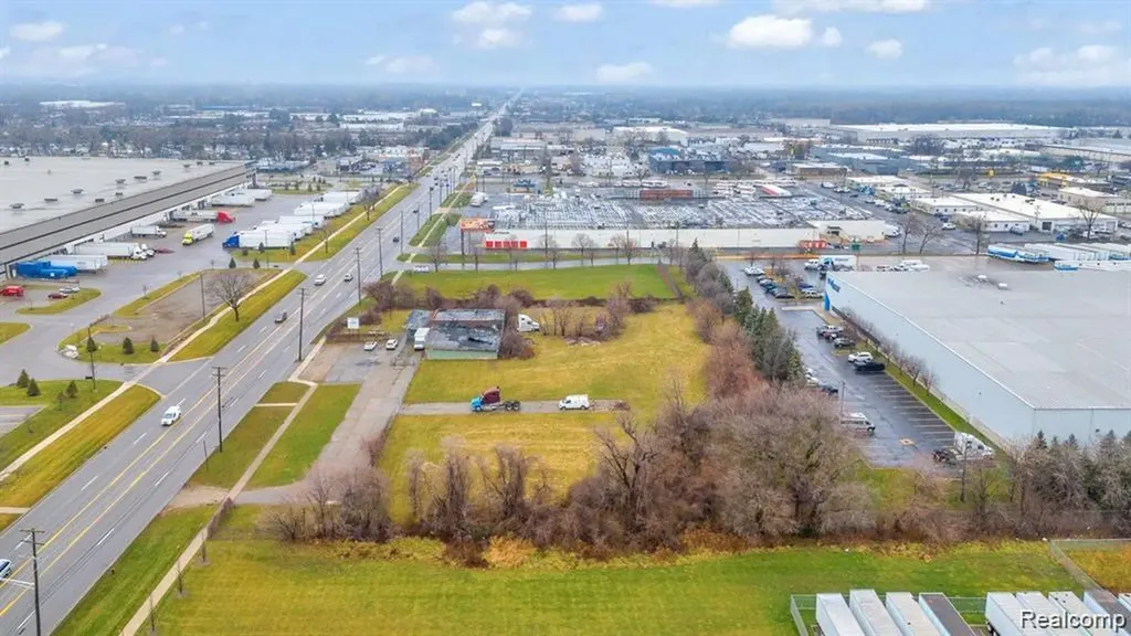 24500 Dequindre Road Warren City MI 48091
