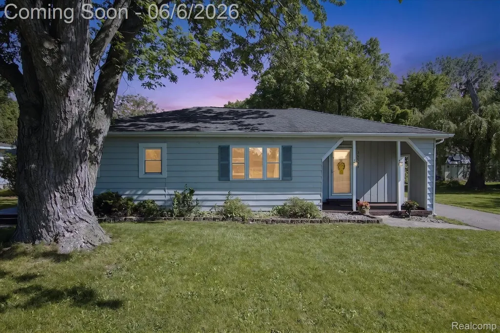 36600 Mcbride Street Romulus City MI 48174