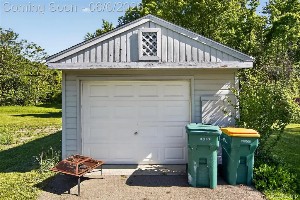 36600 Mcbride Street Romulus City MI 48174