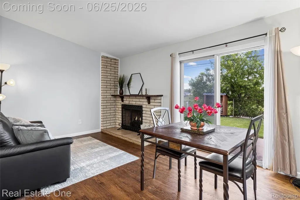 12235 Brougham Drive Sterling Heights City MI 48312