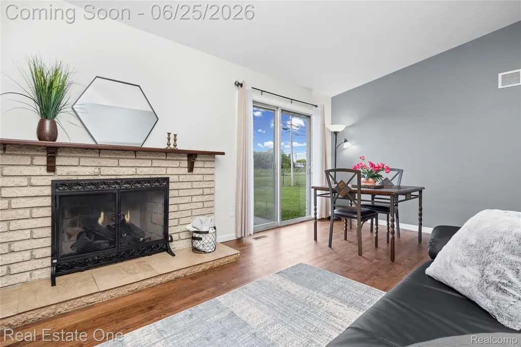 12235 Brougham Drive Sterling Heights City MI 48312