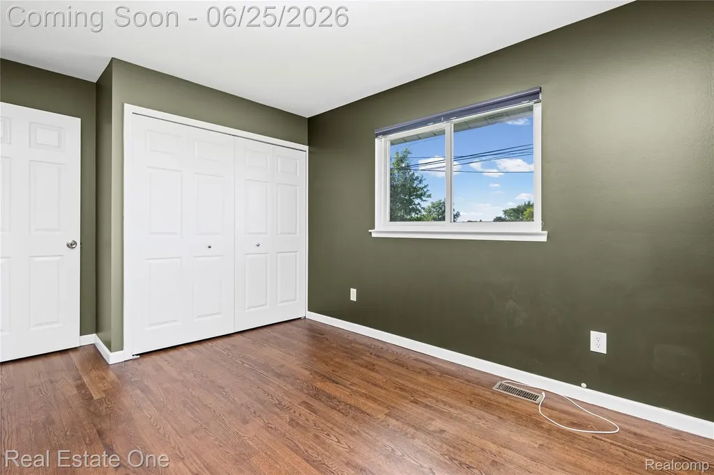 12235 Brougham Drive Sterling Heights City MI 48312