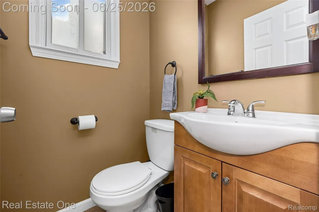 12235 Brougham Drive Sterling Heights City MI 48312