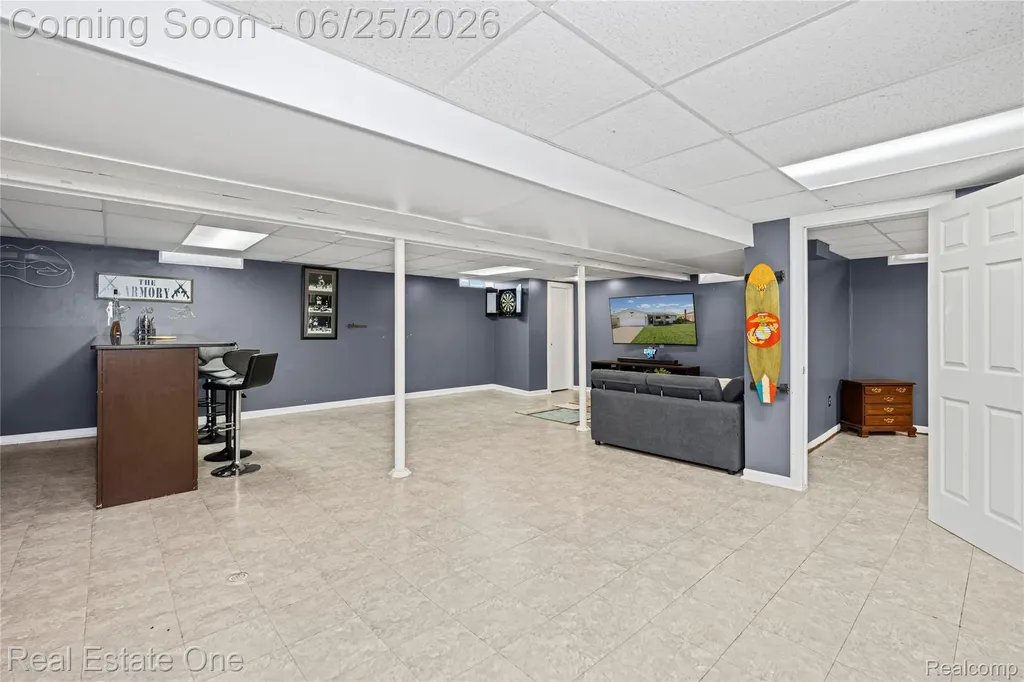 12235 Brougham Drive Sterling Heights City MI 48312