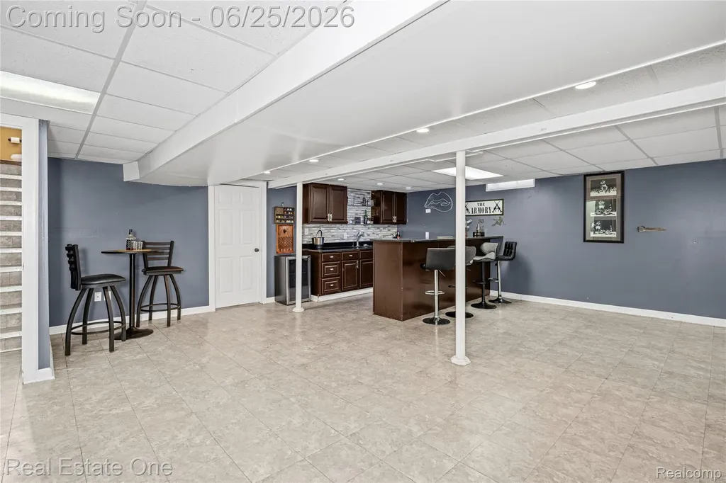 12235 Brougham Drive Sterling Heights City MI 48312