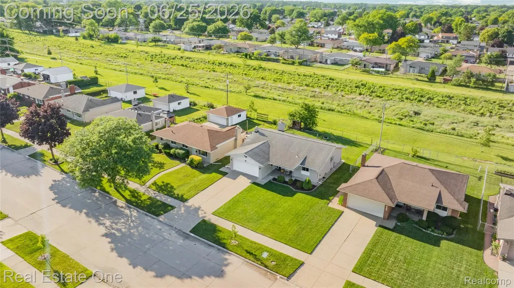 12235 Brougham Drive Sterling Heights City MI 48312