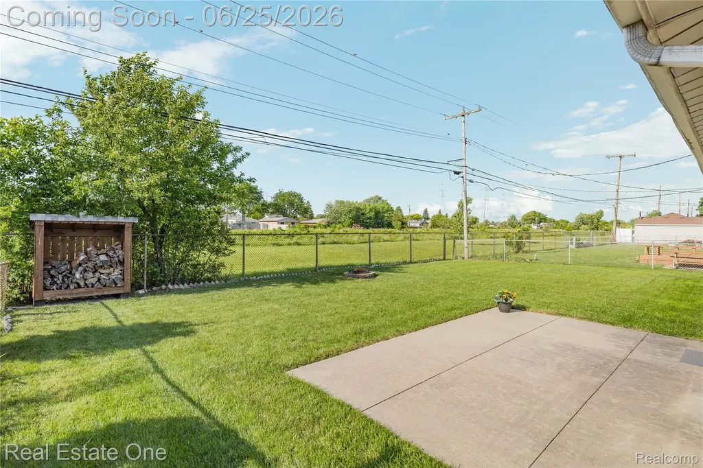 12235 Brougham Drive Sterling Heights City MI 48312