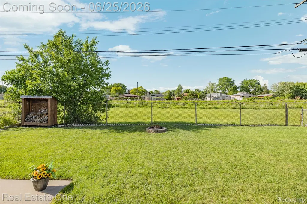 12235 Brougham Drive Sterling Heights City MI 48312
