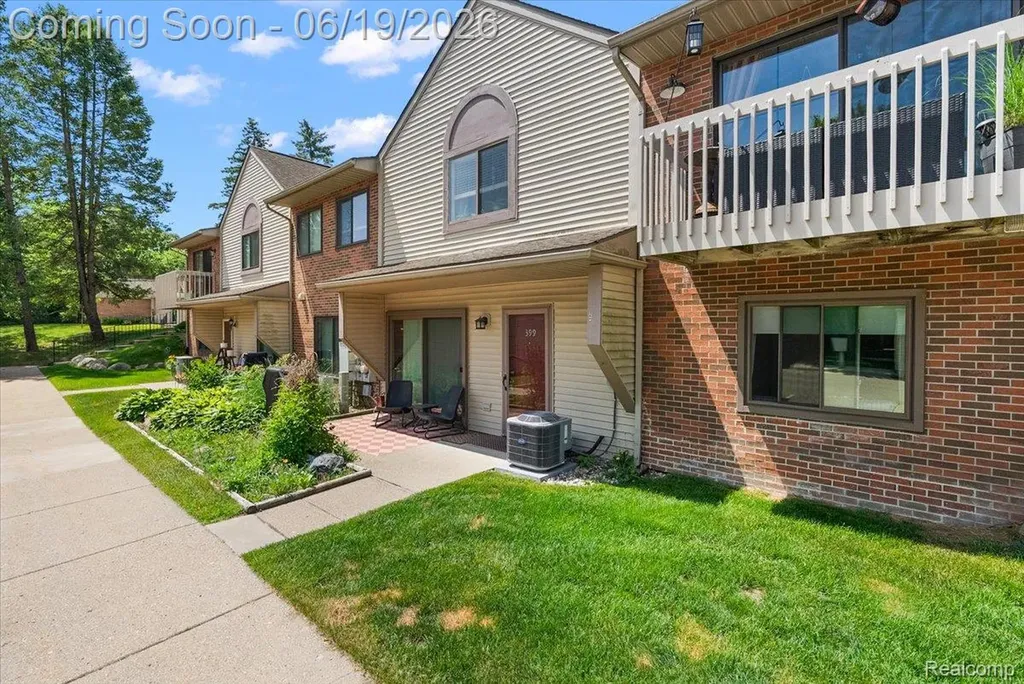 399 Spring Brooke Drive Brighton City MI 48116