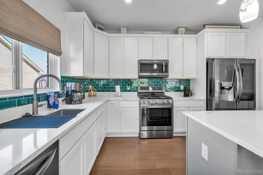 3173 Roma Court Wixom City MI 48393