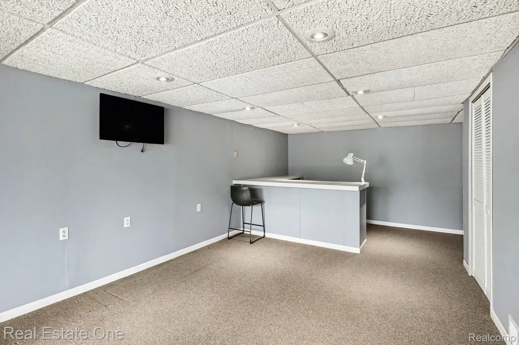 520 W Huron Street Milford Village MI 48381