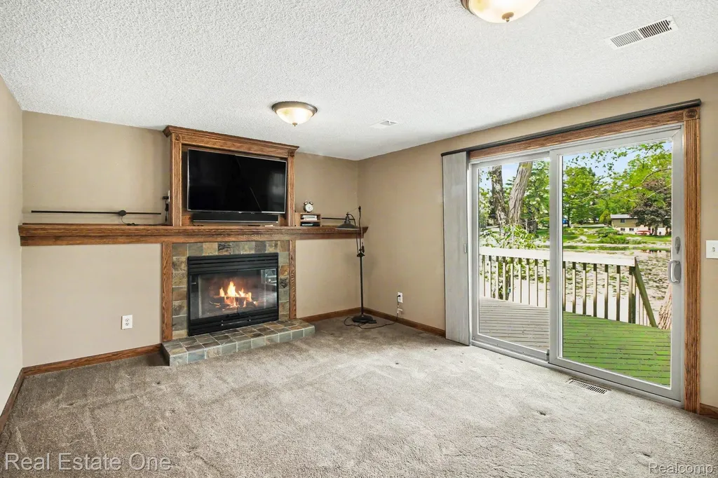 520 W Huron Street Milford Village MI 48381