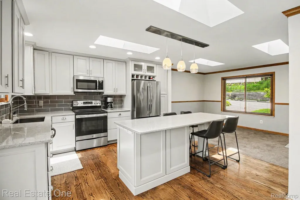 520 W Huron Street Milford Village MI 48381