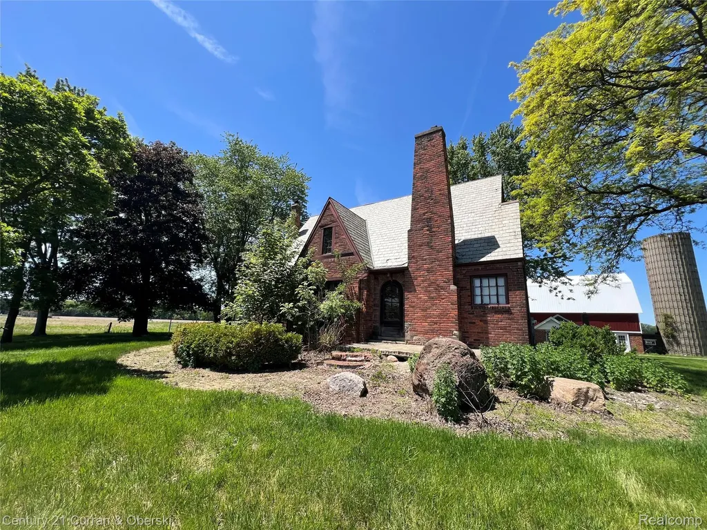 2381 Ridge Road Superior Charter Township MI 48198