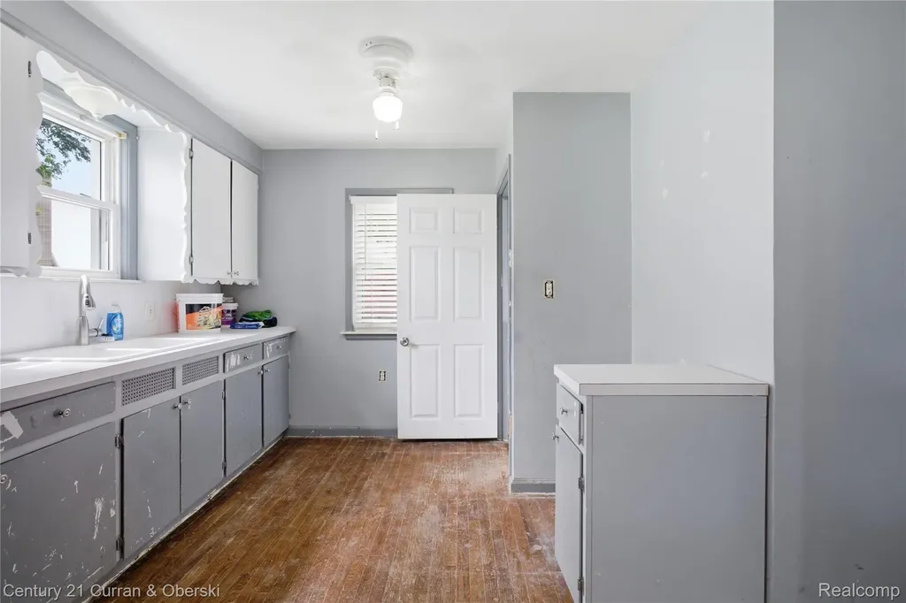 2381 Ridge Road Superior Charter Township MI 48198
