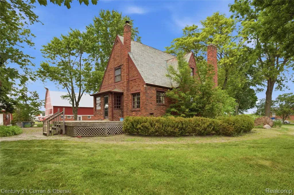 2381 Ridge Road Superior Charter Township MI 48198
