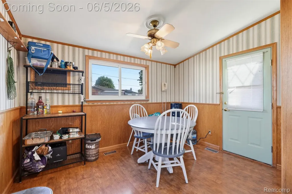 17968 Summer Lane S Fraser City MI 48026