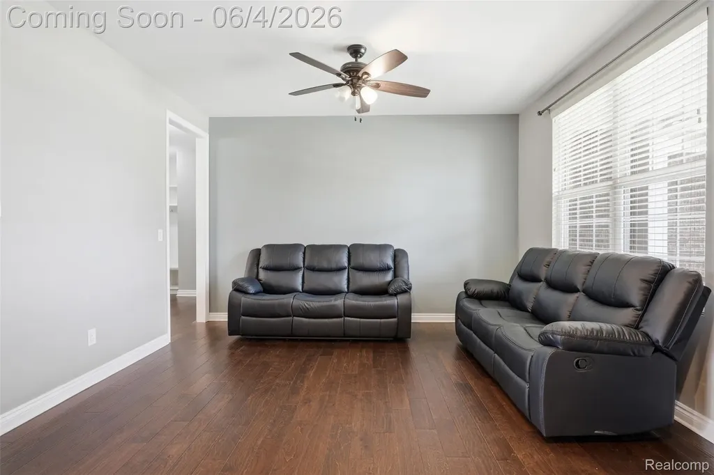 16308 Adelaide Drive Macomb Township MI 48044