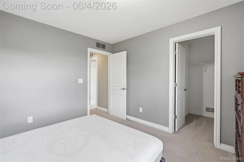 16308 Adelaide Drive Macomb Township MI 48044