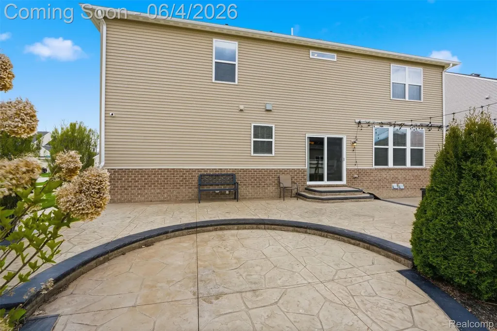 16308 Adelaide Drive Macomb Township MI 48044