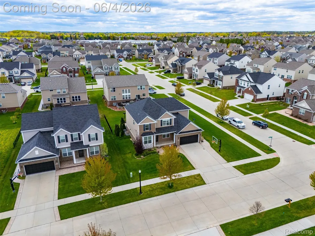 16308 Adelaide Drive Macomb Township MI 48044