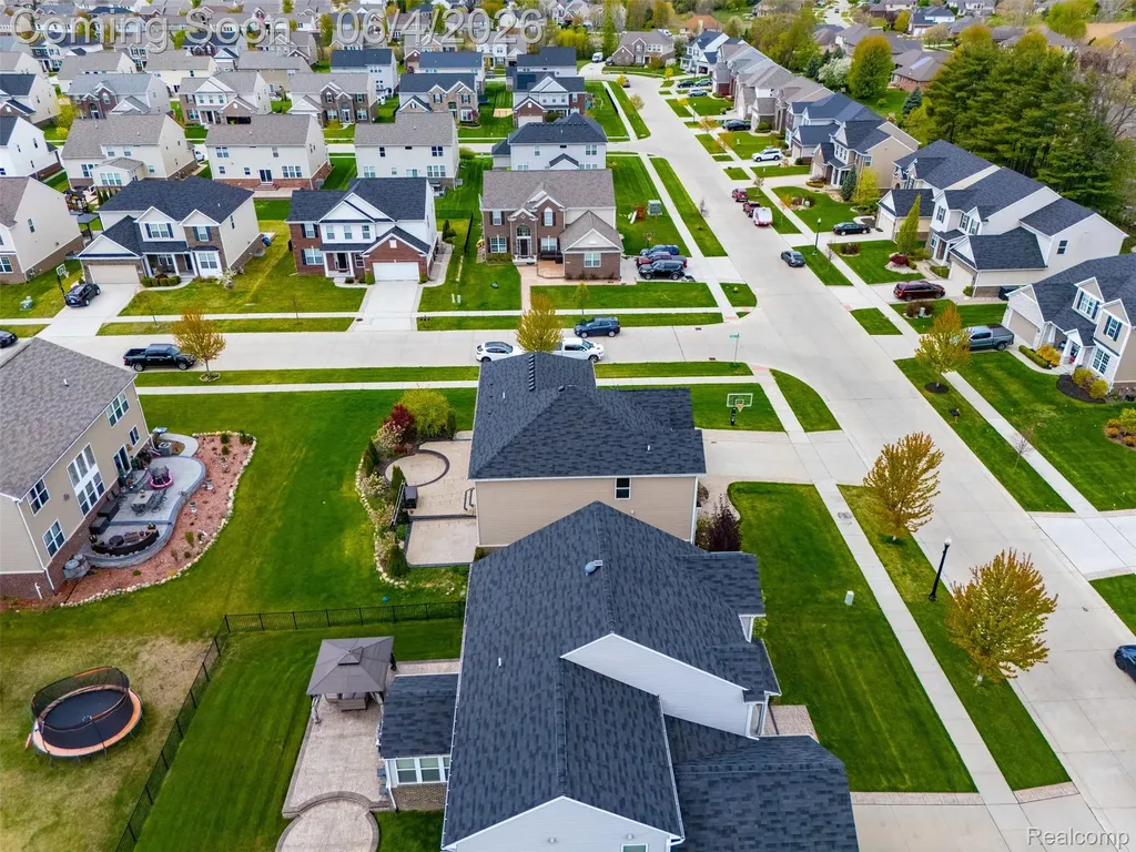 16308 Adelaide Drive Macomb Township MI 48044
