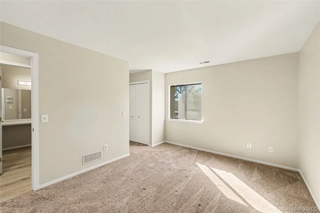 314 Spring Brooke Drive Brighton City MI 48116