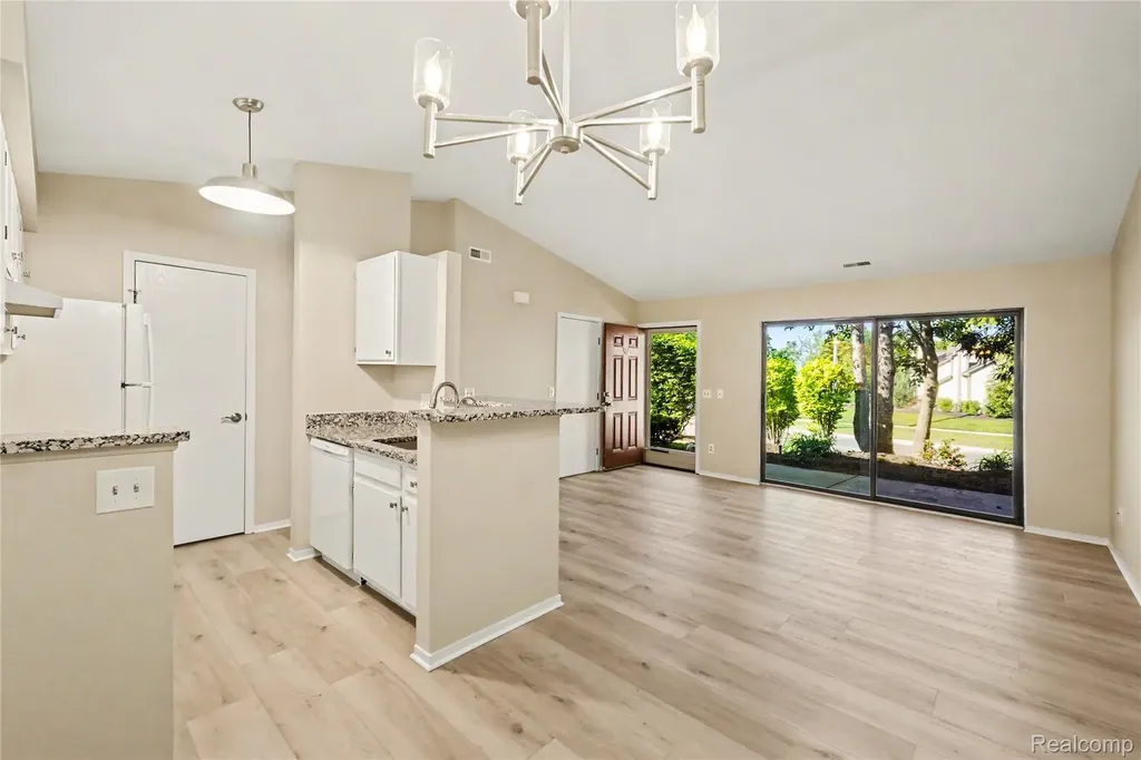314 Spring Brooke Drive Brighton City MI 48116