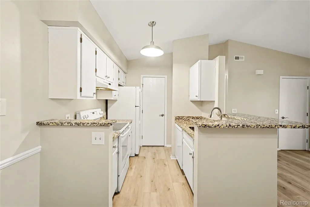 314 Spring Brooke Drive Brighton City MI 48116