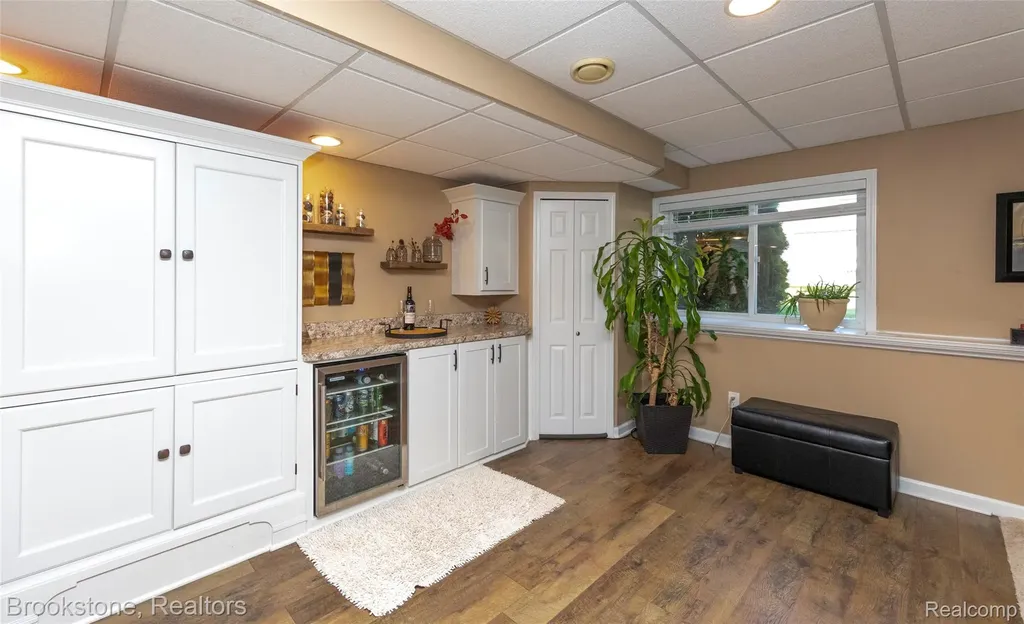 30008 Gregory Mundy Township MI 48439