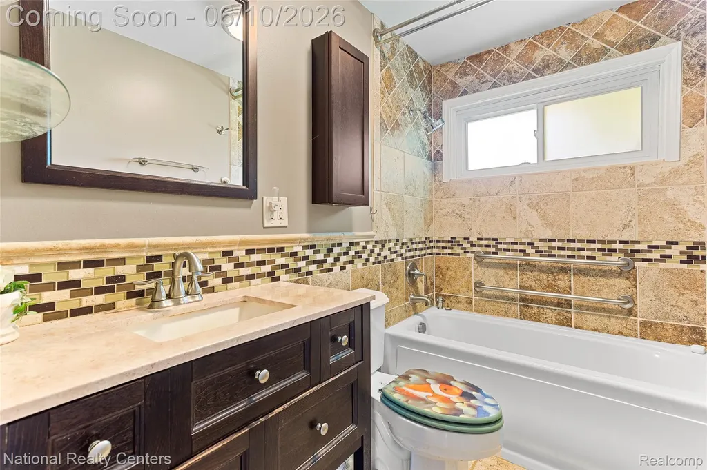 23950 Meadowbrook Road Novi City MI 48375