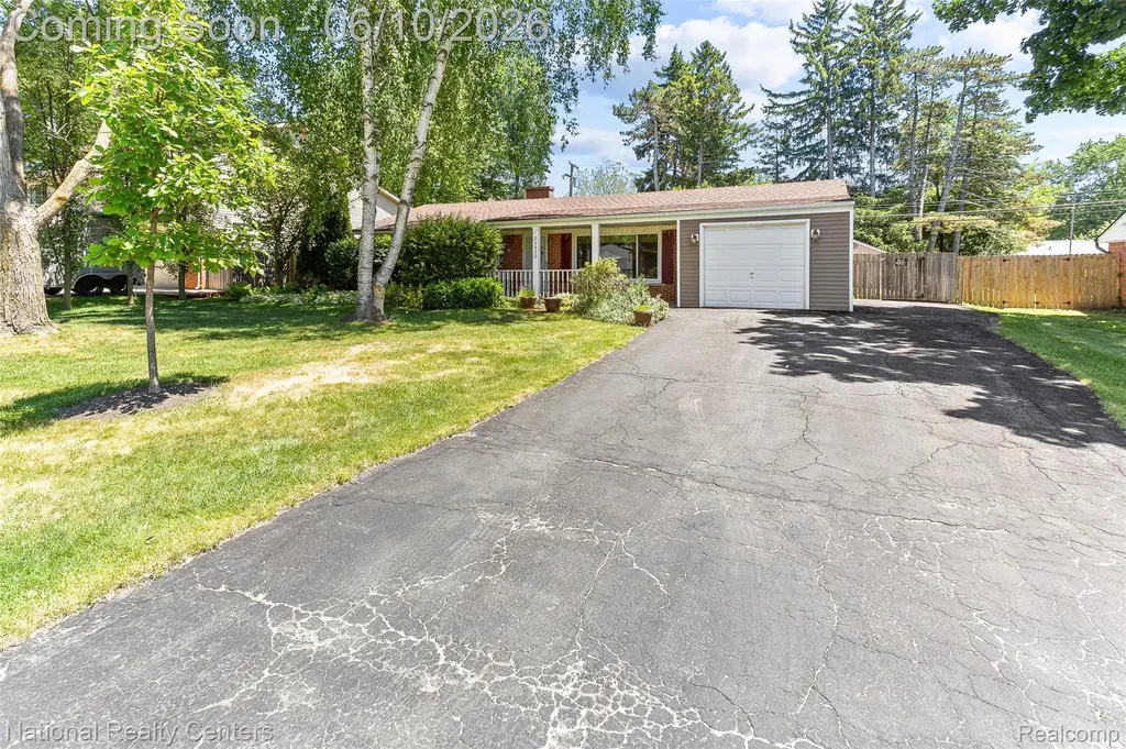 23950 Meadowbrook Road Novi City MI 48375