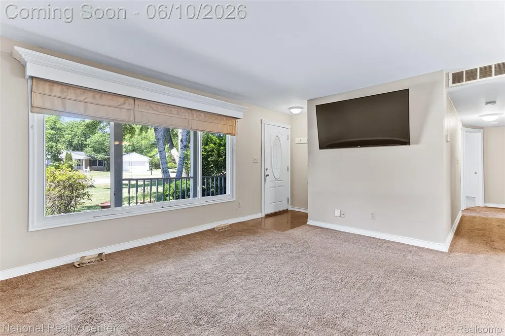 23950 Meadowbrook Road Novi City MI 48375