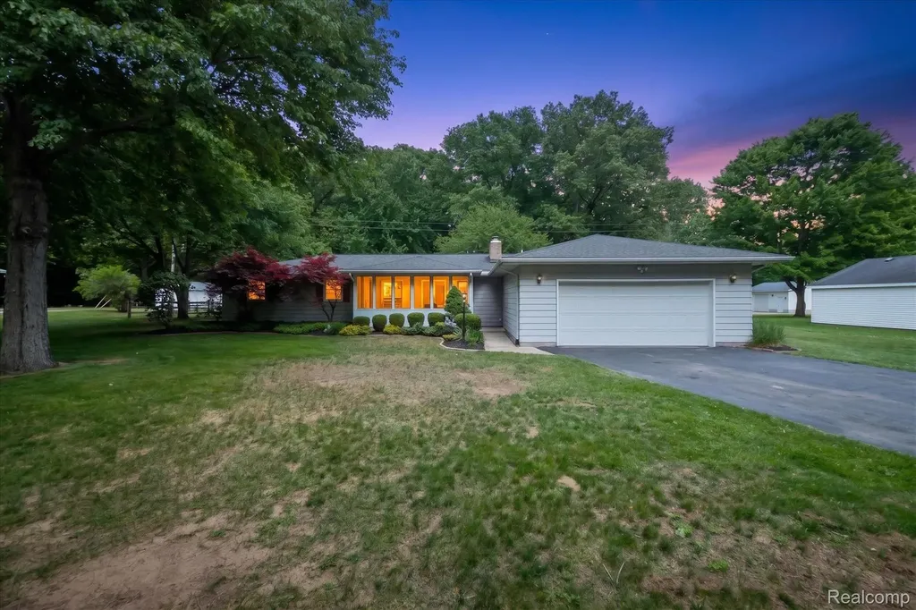 2083 Wells Road Dundee Township MI 48131
