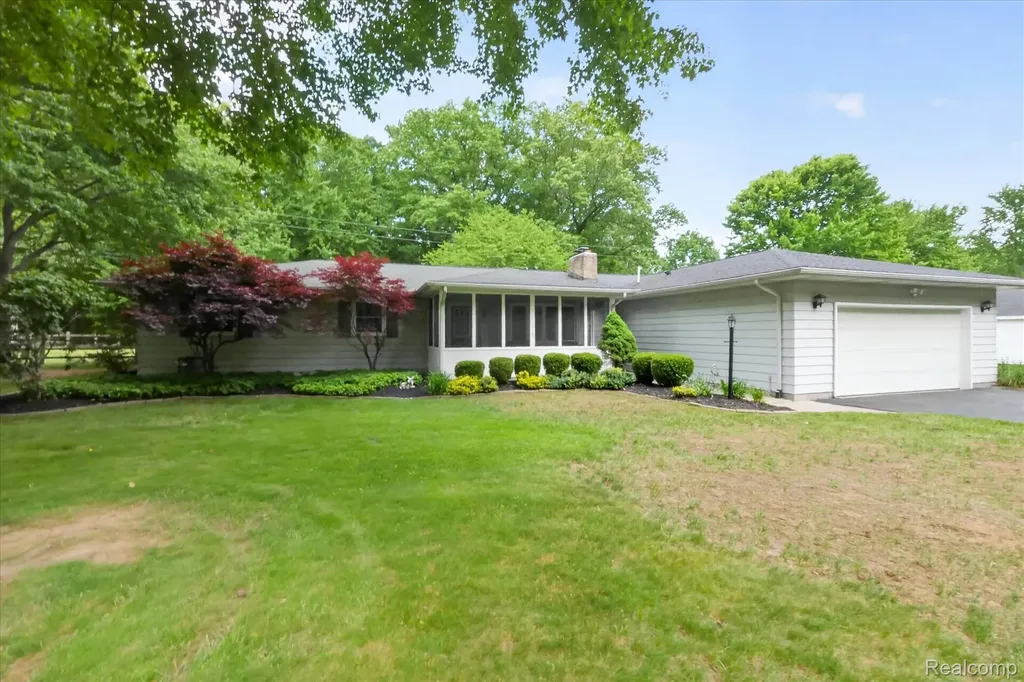 2083 Wells Road Dundee Township MI 48131