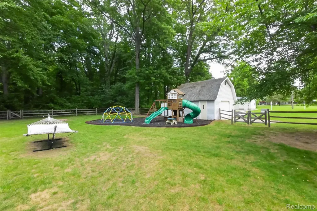 2083 Wells Road Dundee Township MI 48131