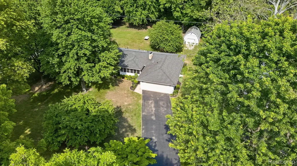 2083 Wells Road Dundee Township MI 48131