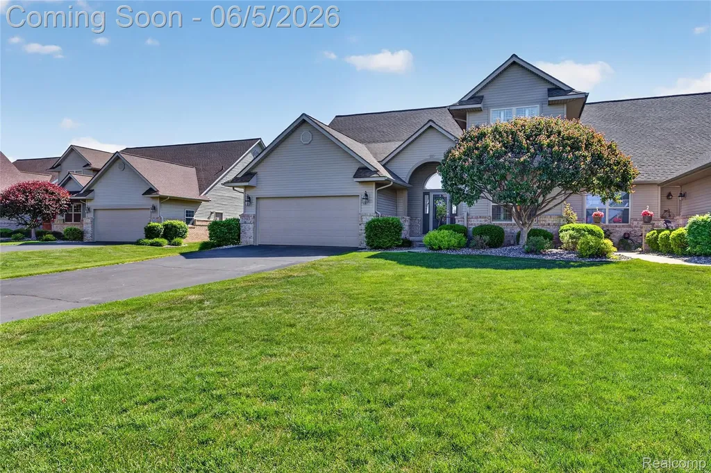 2443 Crossings Circle Davison Township MI 48423