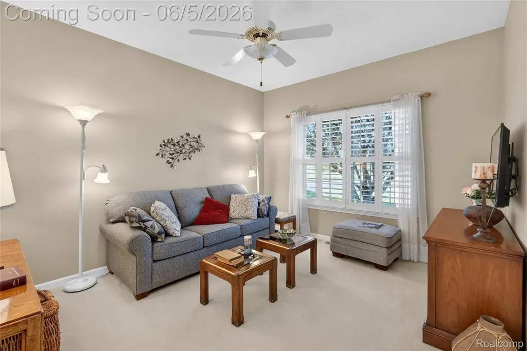 2443 Crossings Circle Davison Township MI 48423