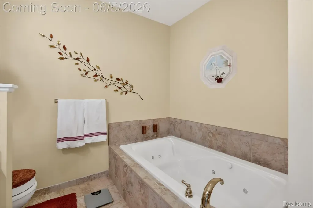 2443 Crossings Circle Davison Township MI 48423