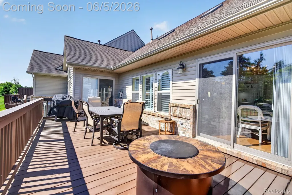 2443 Crossings Circle Davison Township MI 48423
