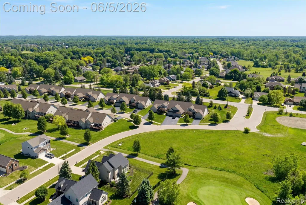 2443 Crossings Circle Davison Township MI 48423