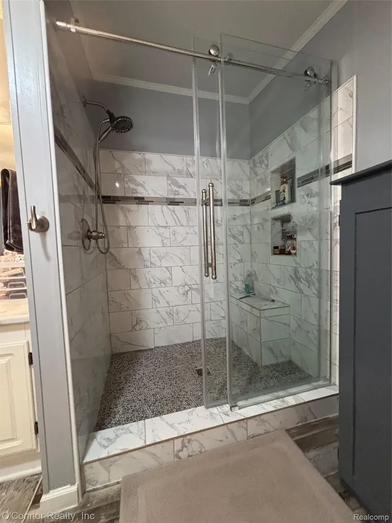 575 Blue Lake Court Kimball Township MI 48074
